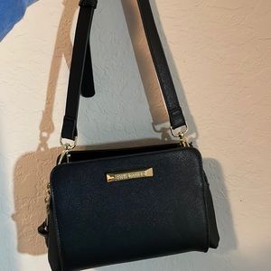 Steve Madden black crossbody purse